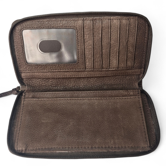 Wilson Leather Patchwork Wallet - Picture 4 of 8